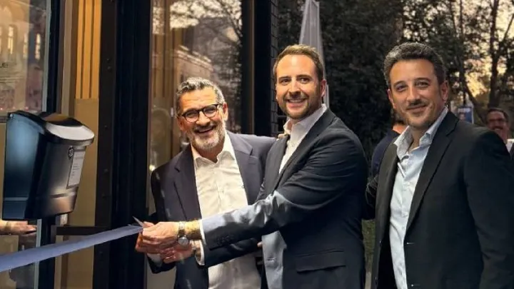 Guy Hoquet s’implante au Québec et accélère son développement international